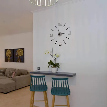 Pluma By Platinum River * Potamós